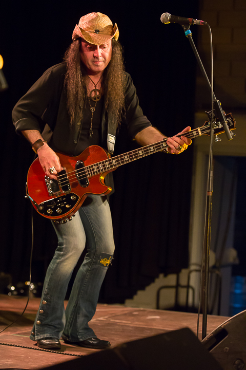 Alvin Youngblood Hart’s Muscle Theory @ Duvelblues, picture 8, photographed by Marc Verdonck - FrontView Magazine