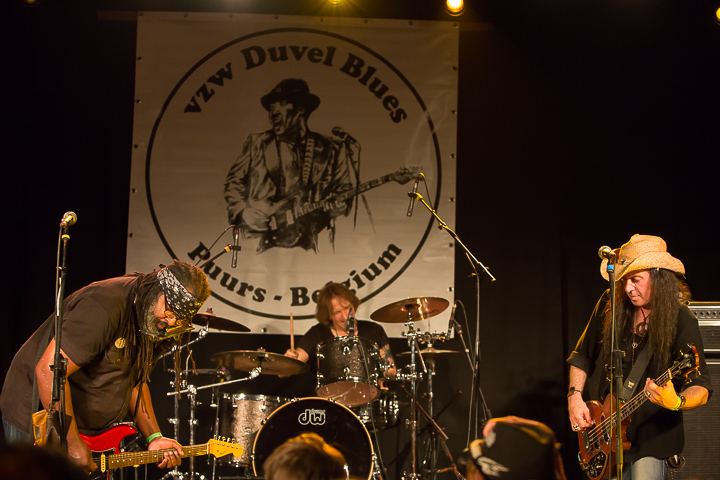 Alvin Youngblood Hart’s Muscle Theory @ Duvelblues, picture 19, photographed by Marc Verdonck - FrontView Magazine