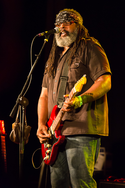 Alvin Youngblood Hart’s Muscle Theory @ Duvelblues, picture 20, photographed by Marc Verdonck - FrontView Magazine