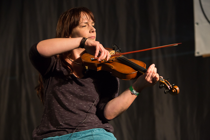 Dave Peabody & Regina Mudrich @ Duvelblues, picture 3, photographed by Marc Verdonck - FrontView Magazine
