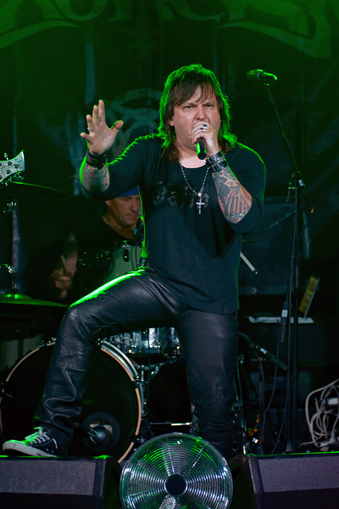 Exorcism @ MMH Diest, picture 4, photographed by Paul Nouwen - FrontView Magazine