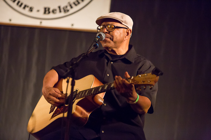 Larry Garner & Michael van Merwyk @ Duvelblues, picture 1, photographed by Marc Verdonck - FrontView Magazine