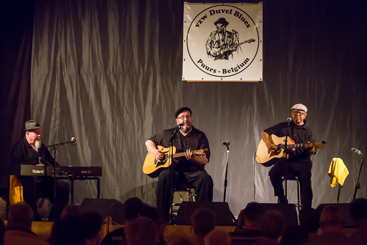 Larry Garner & Michael van Merwyk @ Duvelblues, picture 16, photographed by Marc Verdonck - FrontView Magazine