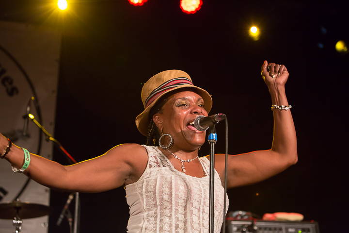 Sean Carney en Shaun Booker @ Duvelblues, picture 9, photographed by Marc Verdonck - FrontView Magazine