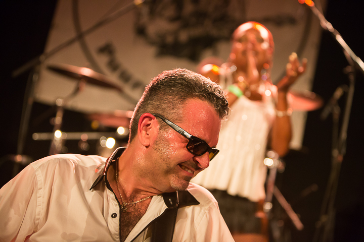 Sean Carney en Shaun Booker @ Duvelblues, picture 36, photographed by Marc Verdonck - FrontView Magazine