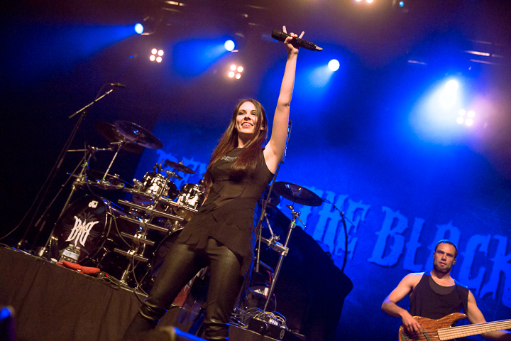 Beyond The Black @ AB, picture 7, photographed by Dorien Goetschalckx - FrontView Magazine