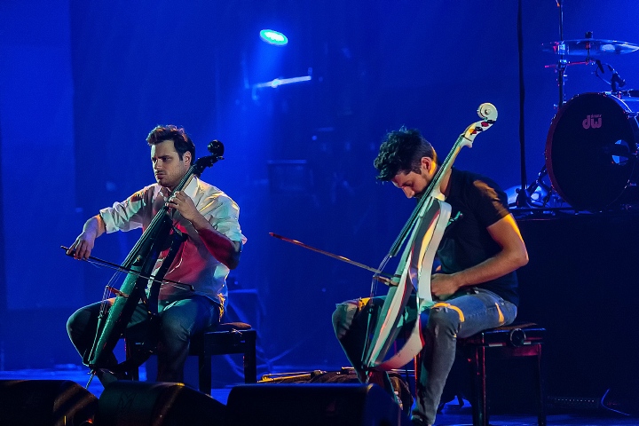 2 Cello's @ Koninklijk Circus, picture 20, photographed by Edwin Houdevelt - FrontView Magazine