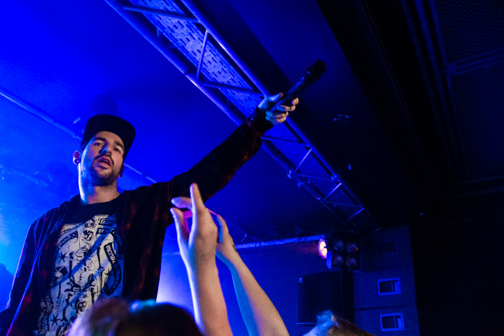 Issues @ Trix Club, foto 6, foto's door Erwin Evrard - FrontView Magazine
