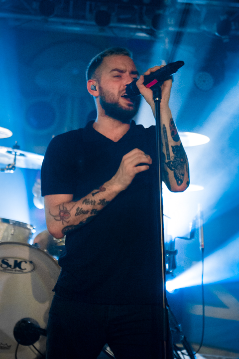 Issues @ Trix Club, foto 24, foto's door Erwin Evrard - FrontView Magazine