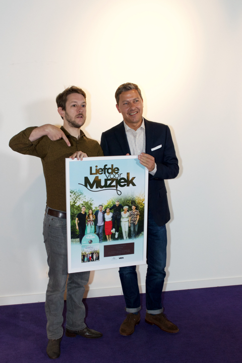 Liefde voor muziek 2 Gouden plaat uitreiking @ zaventem, picture 9, photographed by Bart Baevegems - FrontView Magazine