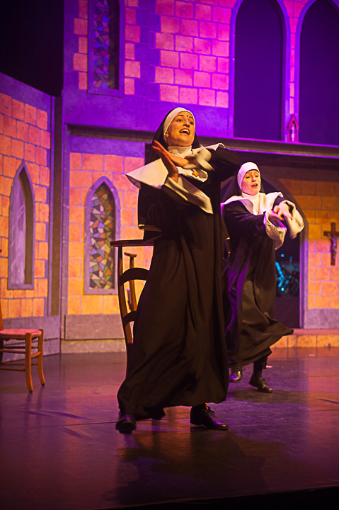 Première Nonsens, de musical @ CC Evergem, foto 14, foto's door Goele Bormans - FrontView Magazine