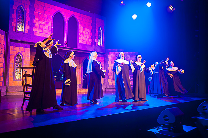 Première Nonsens, de musical @ CC Evergem, foto 16, foto's door Goele Bormans - FrontView Magazine