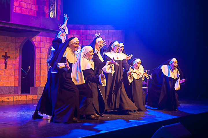 Première Nonsens, de musical @ CC Evergem, foto 20, foto's door Goele Bormans - FrontView Magazine
