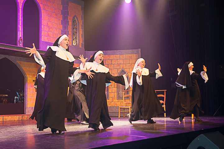 Première Nonsens, de musical @ CC Evergem, foto 35, foto's door Goele Bormans - FrontView Magazine
