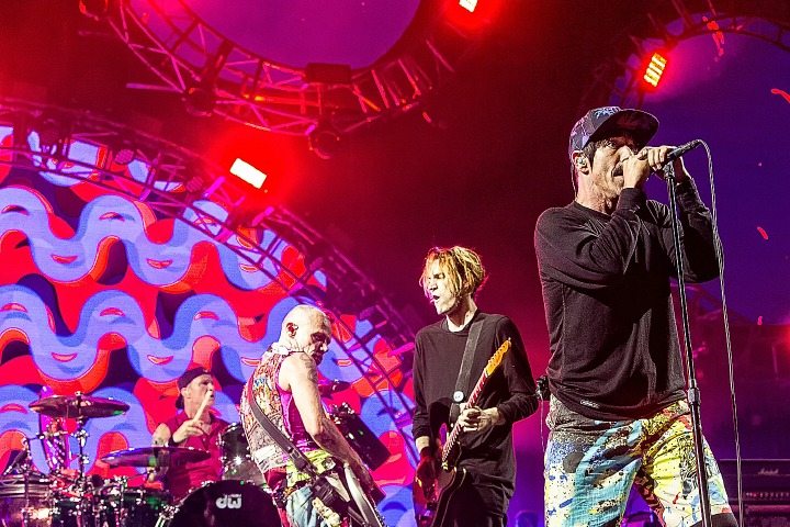 Red Hot Chili Peppers @ Rock Am Ring 2016, picture 1, photographed by Edwin Houdevelt - FrontView Magazine