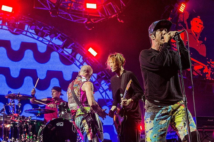 Red Hot Chili Peppers @ Rock Am Ring 2016, picture 19, photographed by Edwin Houdevelt - FrontView Magazine
