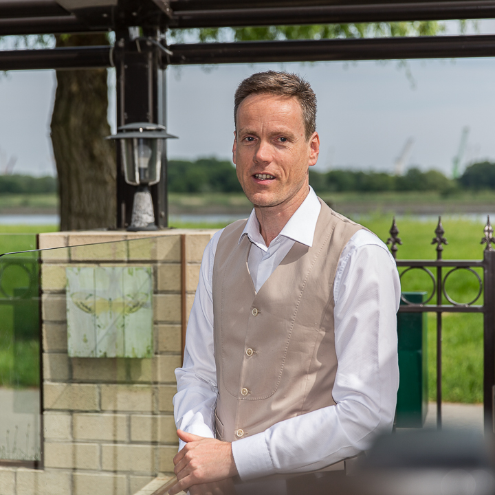 Viva Minerva persvoorstelling @ Café Minerva te Antwerpen, foto 36, foto's door Guy Danneels - FrontView Magazine