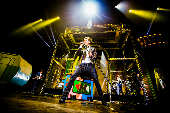 Mika @ Country Hall Liège, picture 13, photographed by Elke Briers - FrontView Magazine