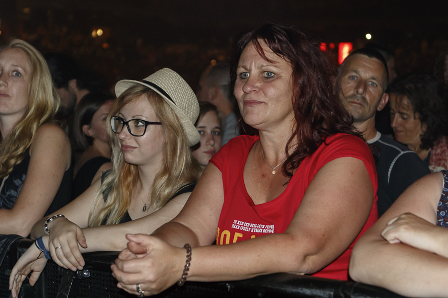 Doe Maar @ Lotto Arena, picture 11, photographed by Alex Wyckmans - FrontView Magazine