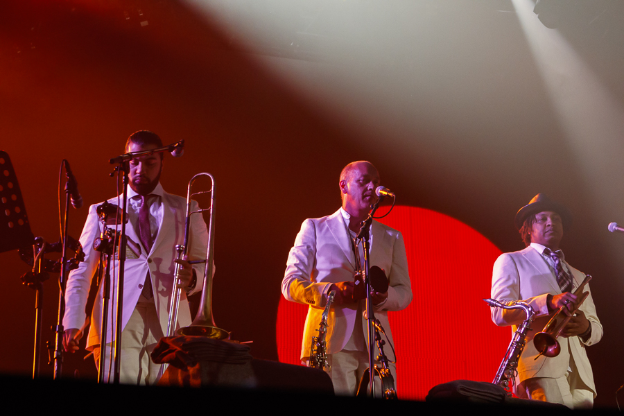 Doe Maar @ Lotto Arena, picture 12, photographed by Alex Wyckmans - FrontView Magazine