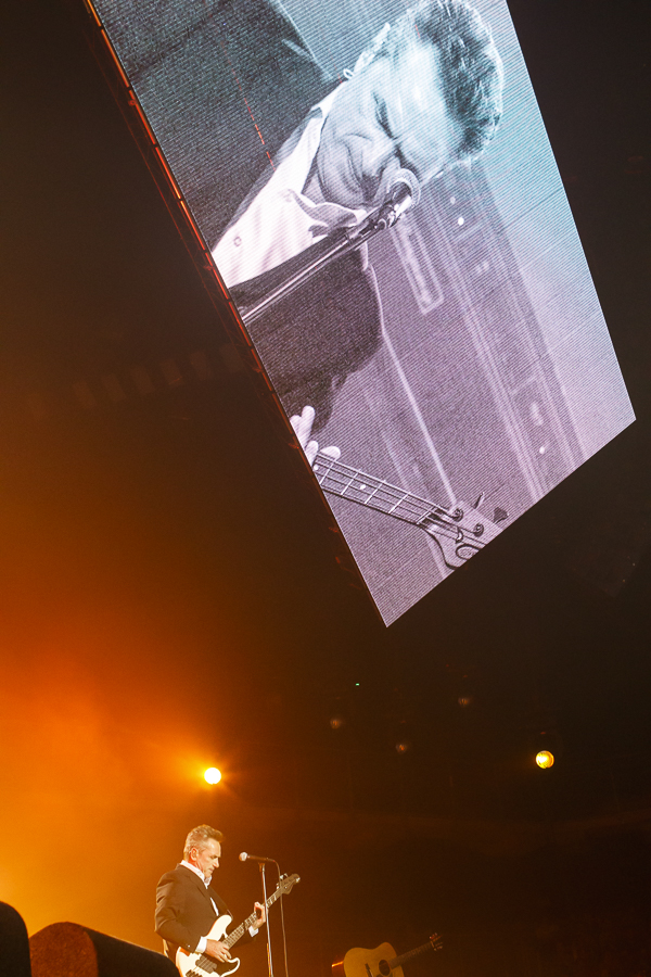 Doe Maar @ Lotto Arena, picture 14, photographed by Alex Wyckmans - FrontView Magazine