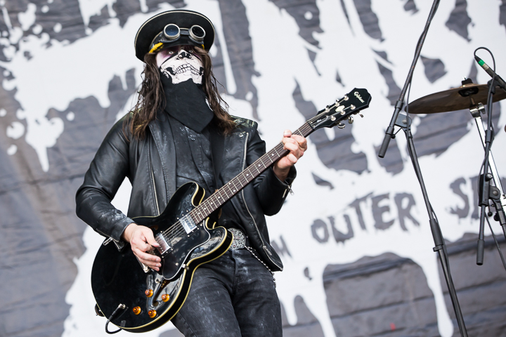 Bloodsucking Zombies From Outerspace @ NOVA ROCK 2016, foto 5, foto's door Dorien Goetschalckx - FrontView Magazine