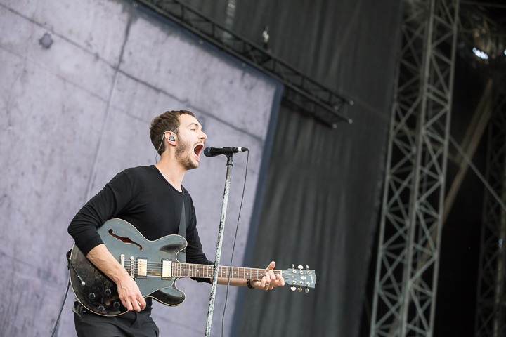 Editors @ NOVA ROCK 2016, picture 12, photographed by Dorien Goetschalckx - FrontView Magazine