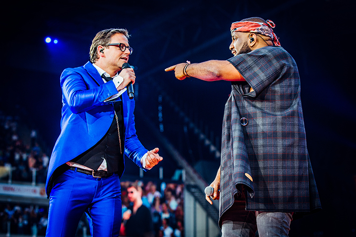 Guus Meeuwis - Groots met een zachte G @ Philips Stadion Eindhoven, foto 9, foto's door Elke Briers - FrontView Magazine