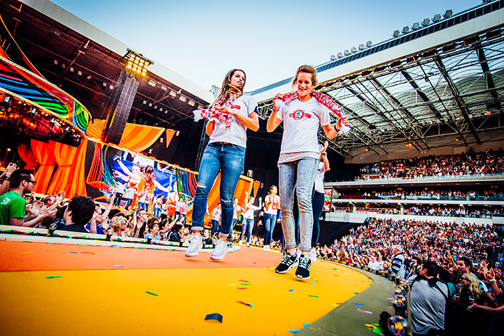 Guus Meeuwis - Groots met een zachte G @ Philips Stadion Eindhoven, foto 16, foto's door Elke Briers - FrontView Magazine