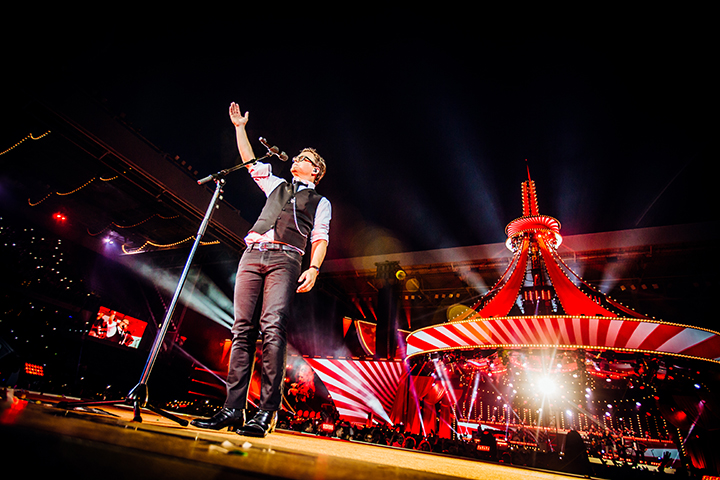 Guus Meeuwis - Groots met een zachte G @ Philips Stadion Eindhoven, foto 32, foto's door Elke Briers - FrontView Magazine