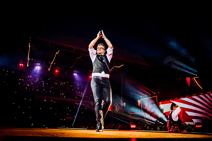 Guus Meeuwis - Groots met een zachte G @ Philips Stadion Eindhoven, foto 37, foto's door Elke Briers - FrontView Magazine