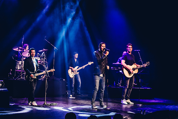 Nick & Simon @ Stadsschouwburg Antwerpen, picture 10, photographed by Elke Briers - FrontView Magazine