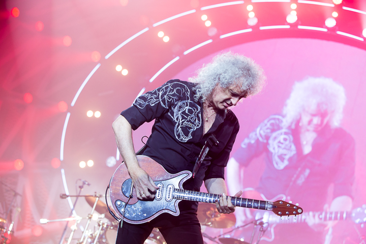 Queen + Adam Lambert @ Palais 12, picture 9, photographed by Dorien Goetschalckx - FrontView Magazine