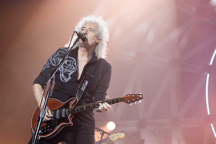 Queen + Adam Lambert @ Palais 12, picture 13, photographed by Dorien Goetschalckx - FrontView Magazine