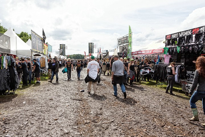 Sfeerbeelden Vrijdag @ Graspop 2016, picture 25, photographed by Edwin Houdevelt - FrontView Magazine