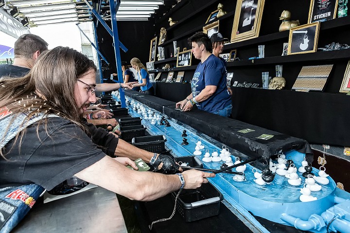 Sfeerbeelden Vrijdag @ Graspop 2016, picture 31, photographed by Edwin Houdevelt - FrontView Magazine