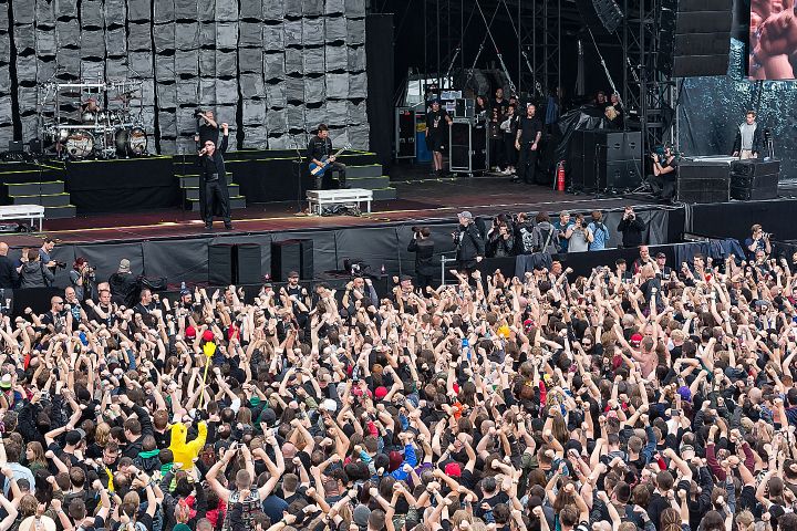 Sfeerbeelden Vrijdag @ Graspop 2016, picture 42, photographed by Edwin Houdevelt - FrontView Magazine