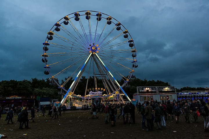 Sfeerbeelden Zaterdag @ Graspop 2016, foto 6, foto's door Edwin Houdevelt - FrontView Magazine