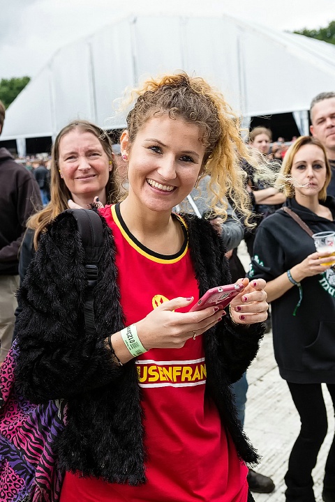 Sfeerbeelden Zaterdag @ Graspop 2016, foto 70, foto's door Edwin Houdevelt - FrontView Magazine