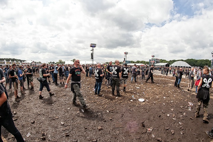 Sfeerbeelden Zondag @ Graspop 2016, picture 7, photographed by Edwin Houdevelt - FrontView Magazine