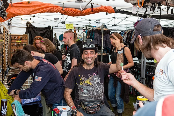 Sfeerbeelden Zondag @ Graspop 2016, picture 26, photographed by Edwin Houdevelt - FrontView Magazine