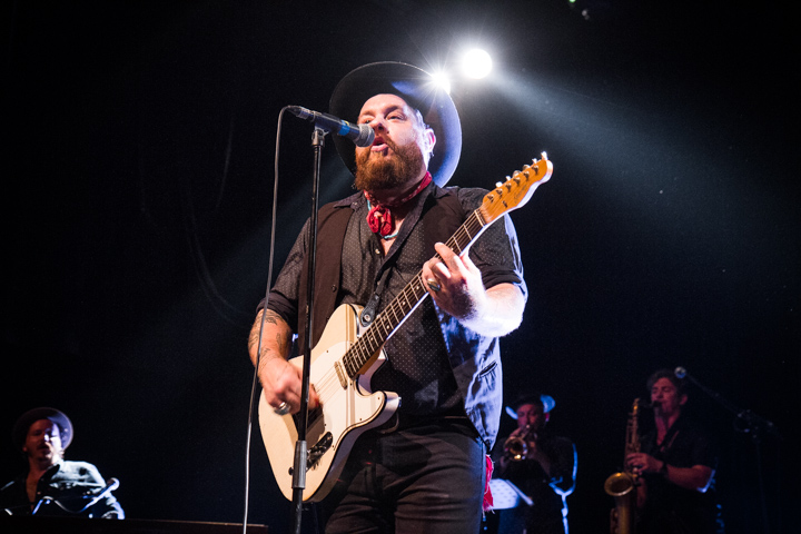 Nathaniel Rateliff & The Night Sweats @ Depot, picture 15, photographed by Tom Stessens - FrontView Magazine