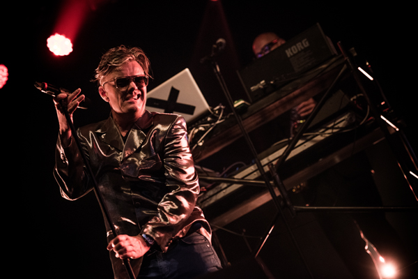 Arbeit Adelt Genk on Stage, picture 5, photographed by Luc Luyten - FrontView Magazine