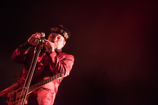Arbeit Adelt Genk on Stage, picture 11, photographed by Luc Luyten - FrontView Magazine