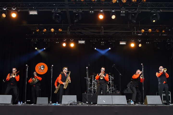 Brassbox @ Genk on stage, picture 2, photographed by Marc Verdonck - FrontView Magazine