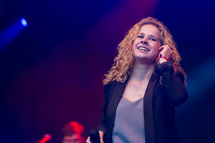Laura Tesoro @ Genk on stage, picture 11, photographed by Marc Verdonck - FrontView Magazine