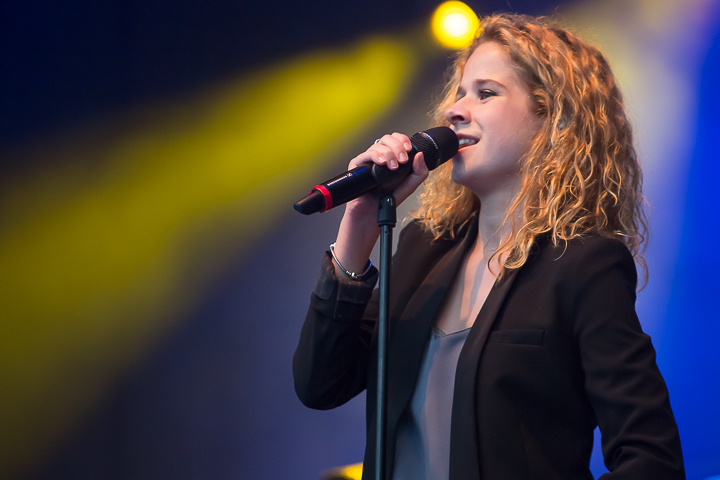 Laura Tesoro @ Genk on stage, picture 14, photographed by Marc Verdonck - FrontView Magazine