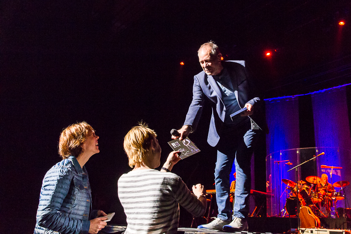 Rob de Nijs @ Casino Kursaal Oostende, picture 14, photographed by Guy Danneels - FrontView Magazine
