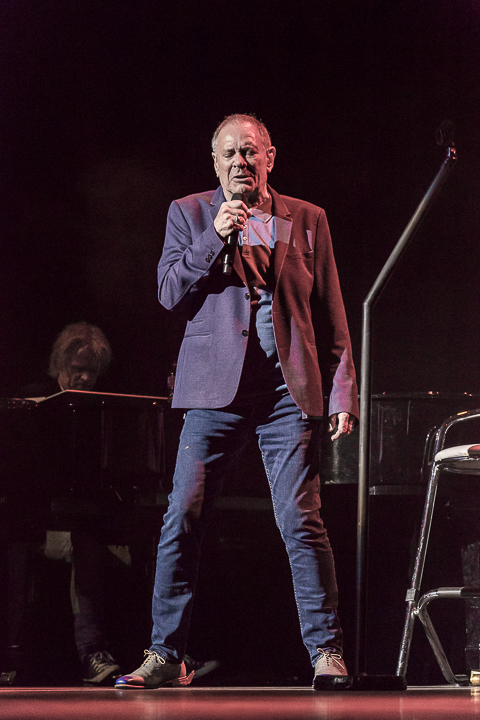 Rob de Nijs @ Casino Kursaal Oostende, picture 64, photographed by Guy Danneels - FrontView Magazine