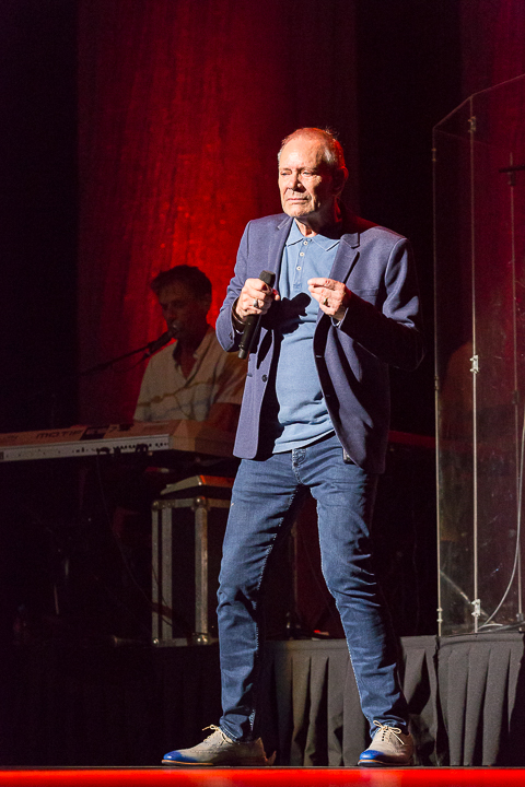 Rob de Nijs @ Casino Kursaal Oostende, picture 70, photographed by Guy Danneels - FrontView Magazine